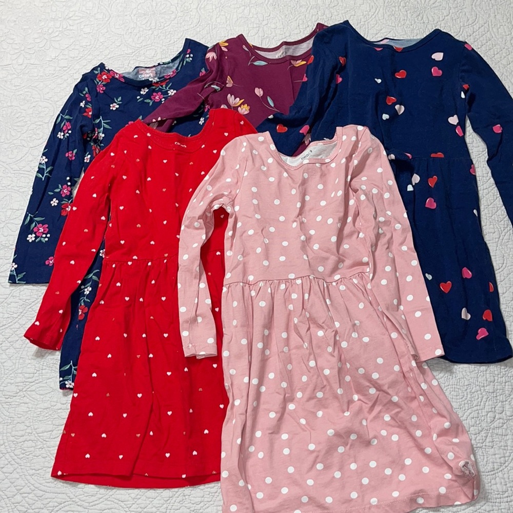 Girls lot - 5 size 5 Carter’s dresses. Valentine’s prints included